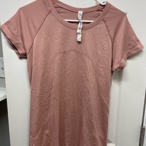 Lululemon Dusty Pink Performance Tee